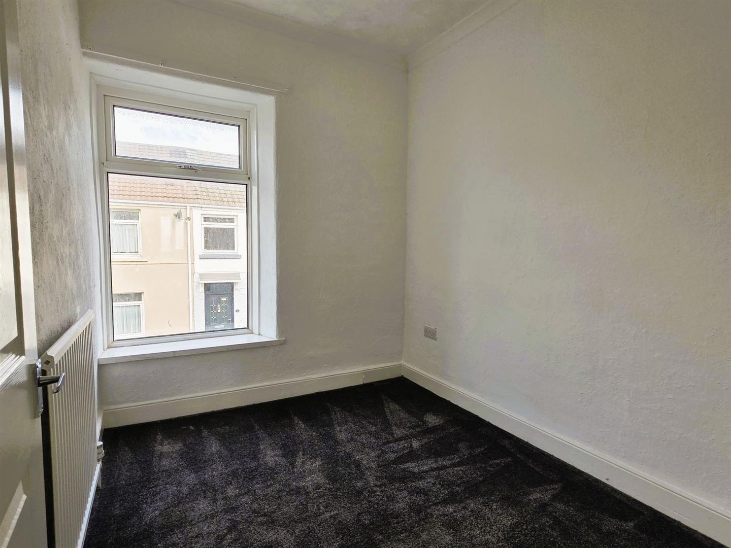 Dillwyn Street, Llanelli, SA15 1BU